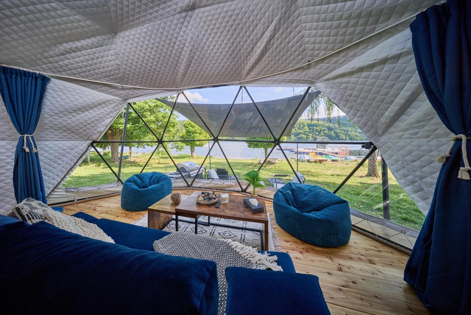 Glamping Slapy Hotel Exterior photo