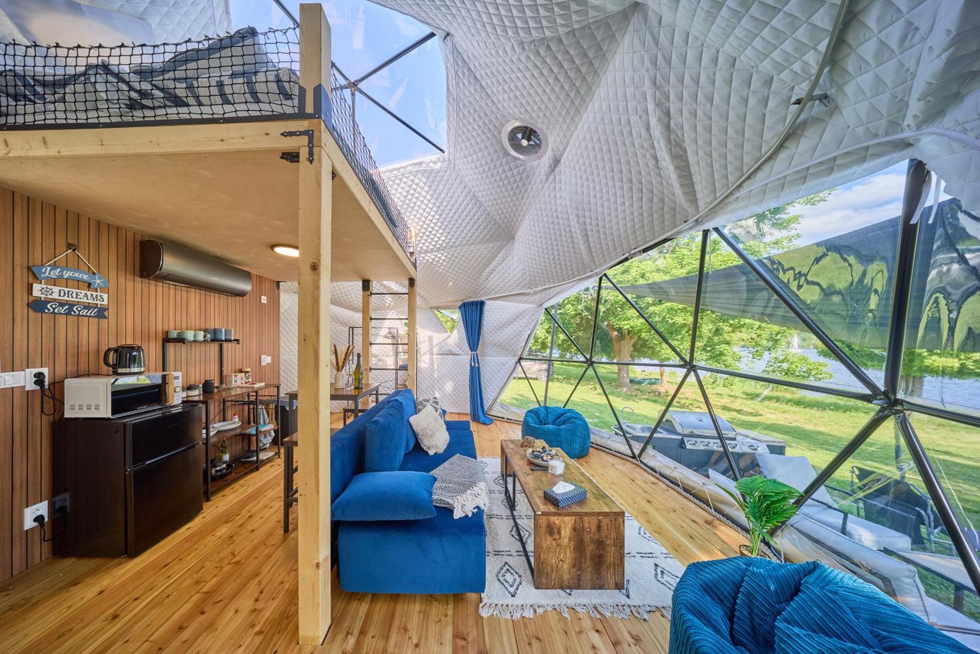Glamping Slapy Hotel Exterior photo